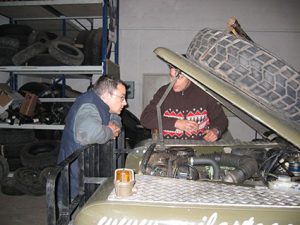 Franse Land rover garage